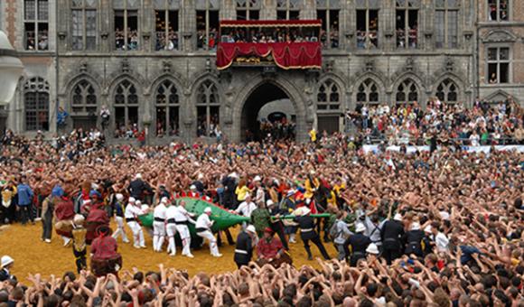 The Doudou, a listed UNESCO Intangible heritage (c) WBT - J.Jeanmart