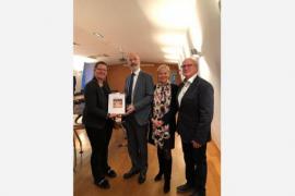 Sophie Delettre, Bourgmestre de Spa, Jean-Joël Schittecatte, Ambassadeur de Belgique auprès de l’UNESCO et l’OCDE, Fabienne Reuter, Déléguée générale Wallonie-Bruxelles à Paris, et Paul Mathy, échevin à Spa